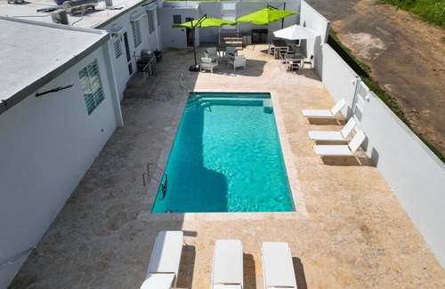 Demajagua House | Friends & Family Getaway Villan