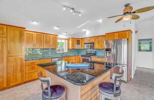 Eden Pines House | Frigate Landing - Beautiful Waterfront home,60ft seawall,Tiki Hut, Pet Friendly,