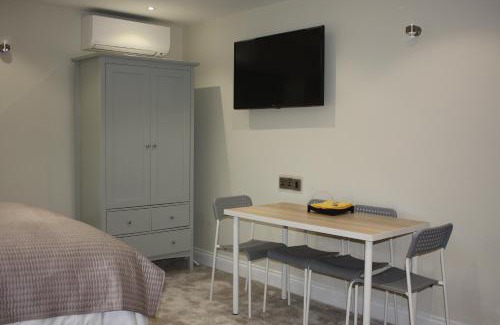 Frinton-on-Sea Apartment | Frinton Escapes