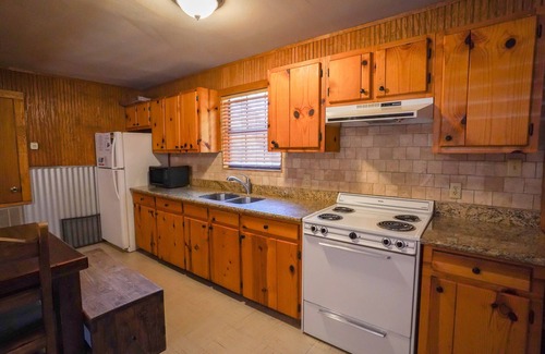 Sabinal Cabin | Frio Country Resort - Within walking distance to the Frio River!