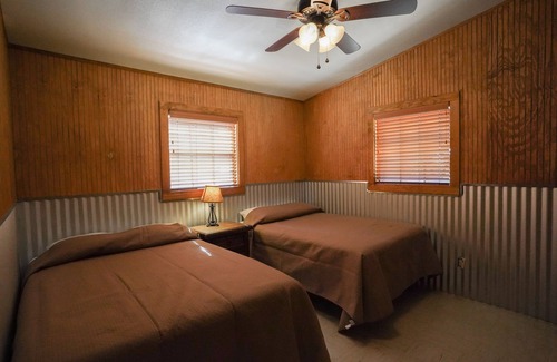 Sabinal Cabin | Frio Country Resort - Within walking distance to the Frio River!