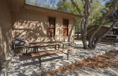 Sabinal Cabin | Frio Country Resort - Within walking distance to the Frio River!