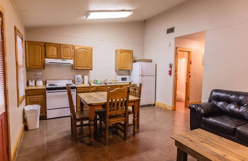 Sabinal Cabin | Frio Country Resort - Within walking distance to the Frio River!