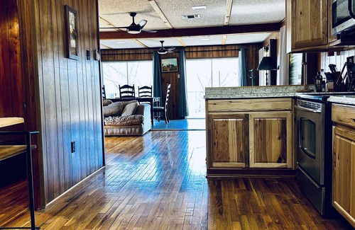 Leakey House | Frio River!
