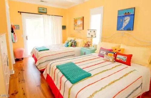 Bonito Boathouses Cottage | Fripp Island Fire Fly Shack a golf/beach getaway!