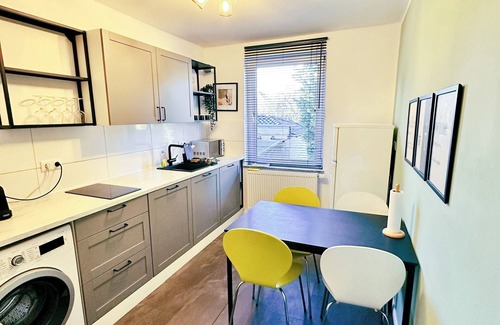 Woltmershausen Apartment | Frisch Sanierte 2-zimmer-wohnung