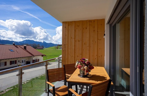 Oy-Mittelberg Apartment | Frisch, Sonnig und im Modernen Landhaus Stil