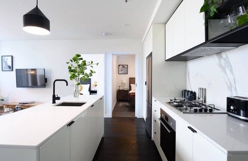 Richmond North Apartment | from $1190 Per week