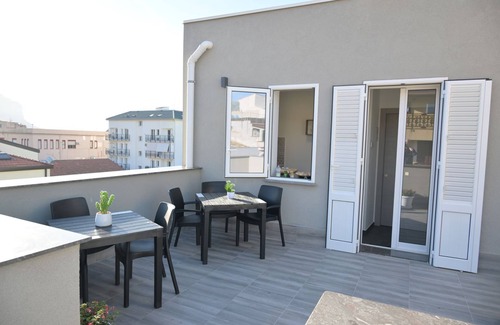 Villa Grazia di Carini House | From 'nfacci quadruple room