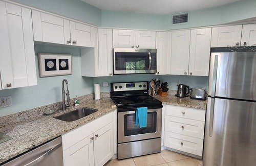 Tierra Verde Condo | From serene morning sunrises to exciting nearby attractions, Immerse yourself