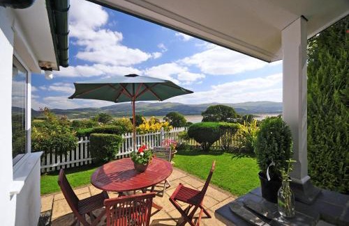 Penrhyndeudraeth House | Fron - Cottage
