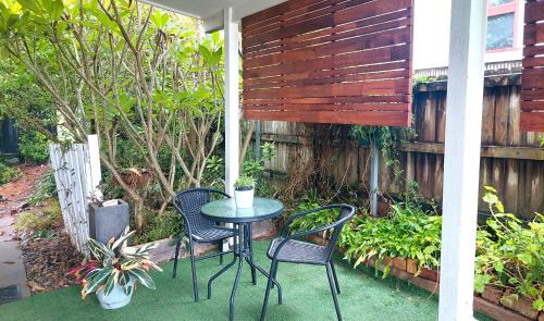 Geneva Apartment | Front Apartment at the Cottage- 2 bedrooms - Geneva in Kyogle