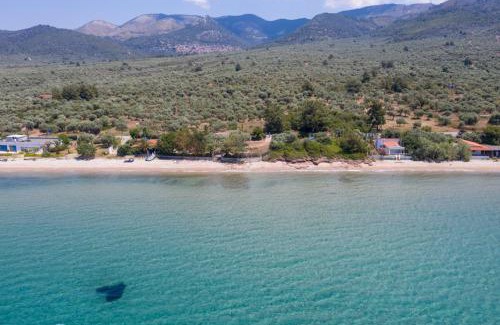 Megalos Prinos House | Front Beach House
