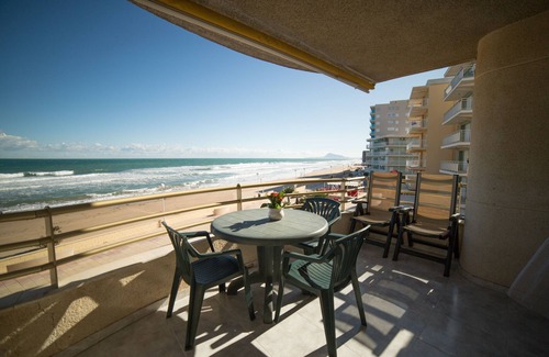 Plaza De La Costera Apartment | Front line apartment "Vistamar"