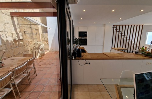 Torrenova House | Front Line Townhouse With Direct sea Access