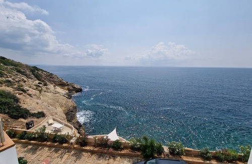 Torrenova House | Front Line Townhouse With Direct sea Access