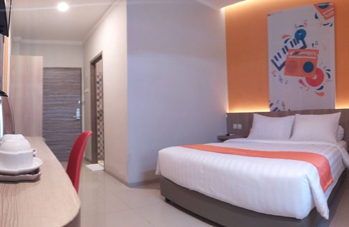 Waena Hotel | Front One Budget Waena Abepura
