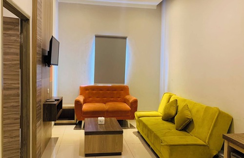 Waena Hotel | Front One Budget Waena Abepura