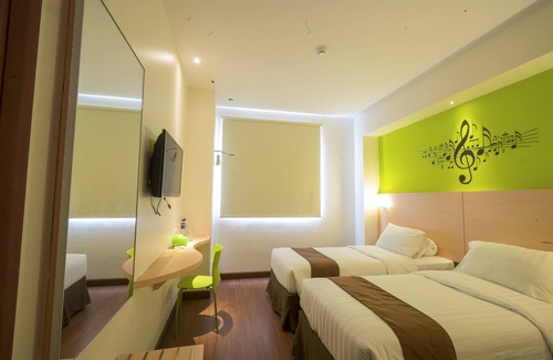 Jayapura Hotel | Front One Hotel Jayapura