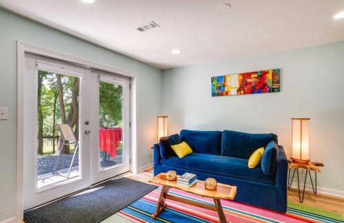 Front Royal Apartment | Front Royal Studio with Mtn Views and Brick Oven