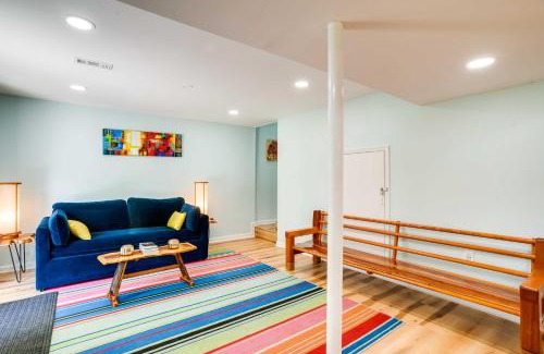 Front Royal Apartment | Front Royal Studio with Mtn Views and Brick Oven
