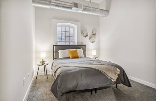 Northern Liberties Apartment | FRONTDESK 1136 N American St Apts Northern Liberties Philadelphia