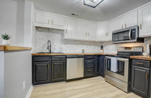 Schnitzelburg House | FRONTDESK 1460 Brick Alley Home Germantown Louisville