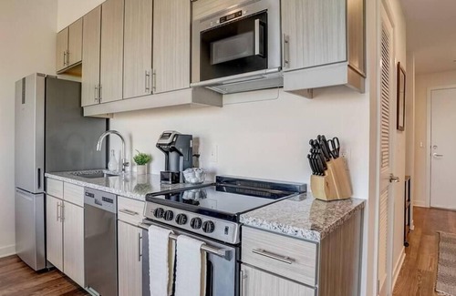 Avondale Apartment | Frontdesk | Charming Studio near Sloss Furnaces
