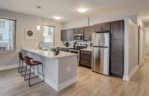 Cole-Noble District Apartment | Frontdesk | Studio Apt by the Old National Centre