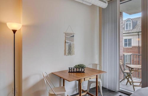 Fourth Ward Apartment | FRONTDESK The VUE Apts Uptown Charlotte