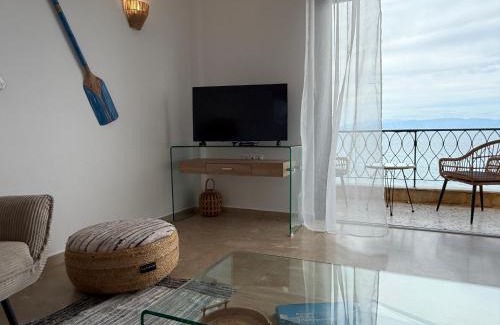 Benitses Apartment | Fronte Mare Suite - Sea Front Luxury Suite With Private Beach Patio