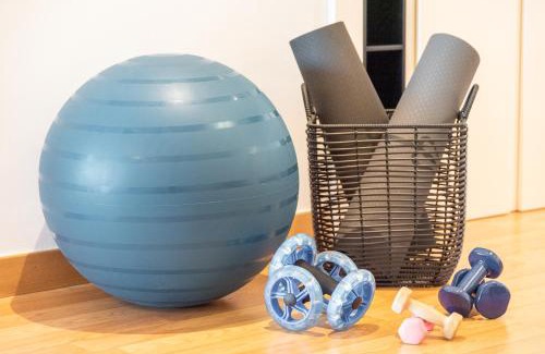 Radazul Apartment | Frontline Beach Apt with Terrace