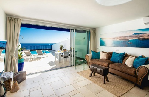 Puerto Calero Villa | FRONTLINE VILLA 25, Modern Coastal Design with Amazing Views