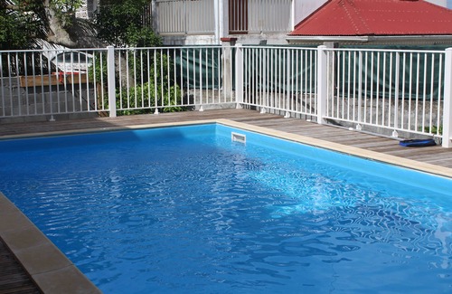 L'Houezel House | Fruit Bread, 1 CH, Gosier with swimming pool.
