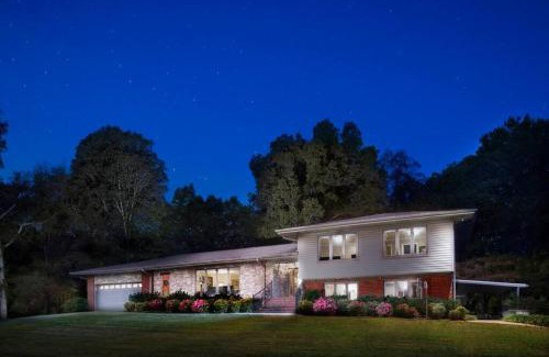 Lookout Valley Neighborhood Association House | Fryars' Green at Tennessee RiverPlace