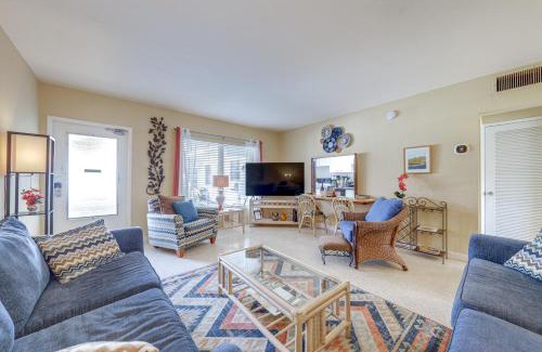 Nurmi Isles Apartment | Ft Lauderdale Apt with Pool - 1 Mi to Beach Access!