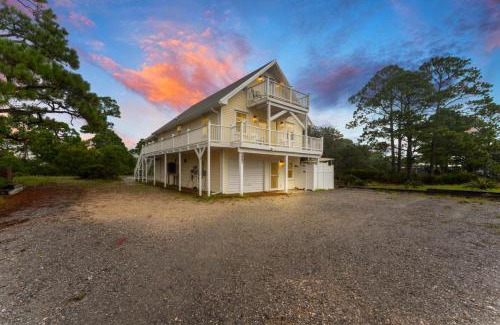 Surf Side Shores House | Ft Morgan Bama Belle-Beach Access