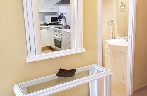 Fuengirola Apartment | Fuengirola, Central, Quality Sea View Apartment, Beach Front Block, FREE WiFi