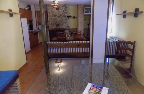 Buenache de la Sierra House | Fuente Del Gamellon