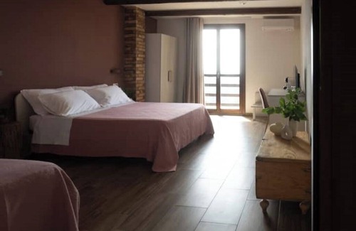Mammola Bed & Breakfast | Fuga Idilliaca tra Mare e Montagna : Gelso Home