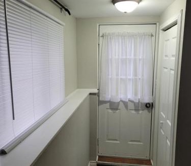 Terra Nova Apartment | Full 1-bedroom apartment