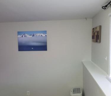Terra Nova Apartment | Full 1-bedroom apartment