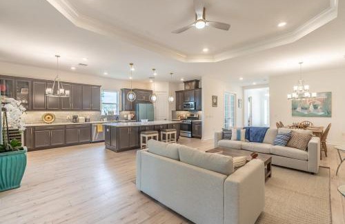 Naples House | Full 3BR House in Naples!