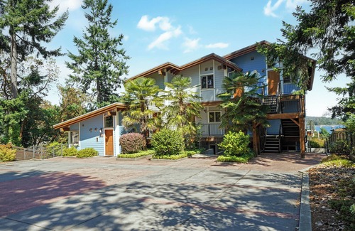Ganges Condo | Full Condo - 2bdrm - 2 bath on Salt Spring Island. Minutes to Ganges - Unit 101