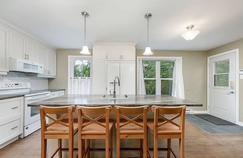 Lac-Brome Ski Chalet | Full cottage on private road near everything! Made to measure pricing offered!