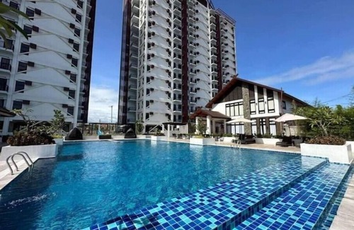 Basak Condo | Full Cozy 1BR w/Pool, Balcony w/Panoramic View, PrimeTV by Mall & Airport