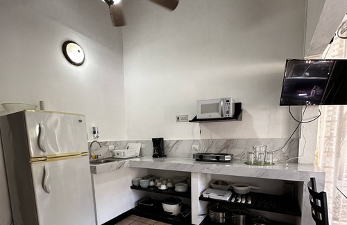 Coco Villa | Full equipped space, with great location, and pool.