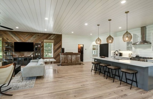 Round Top Other | Full Farm Rental in Round Top!