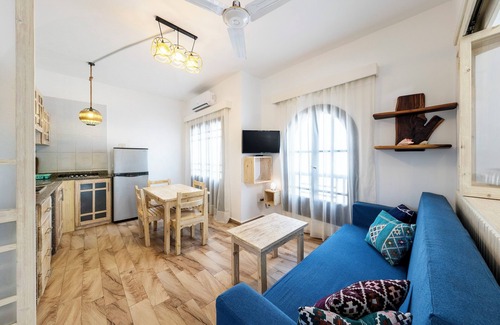Sinai Peninsula Apartment | Full-furnished spacious apartment with rooftop and sea view