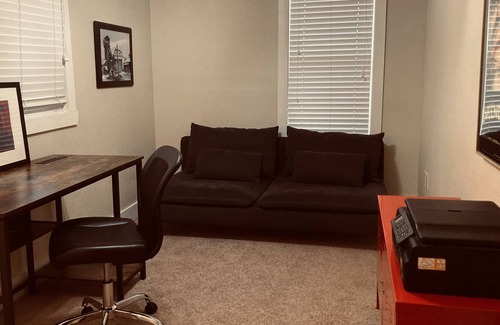 Capital View House | Full Home One Block from UAMS